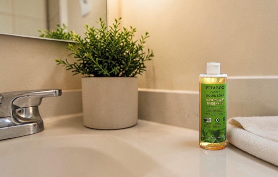 Castile liquid soap là xà phòng thiên nhiên được làm từ chất béo và kiềm